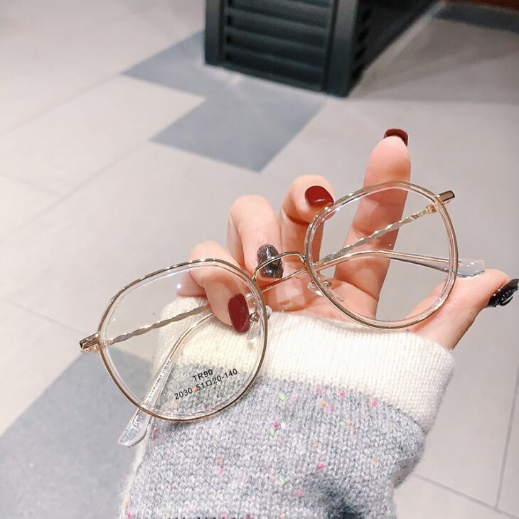Mắt Kính Thời Trang Giá Rẻ Cần Thơ