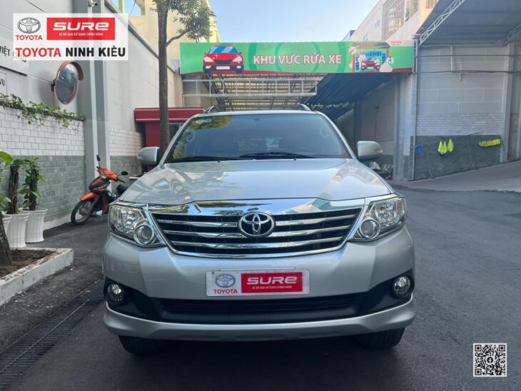FOTUNER 2.7 4×2 2012