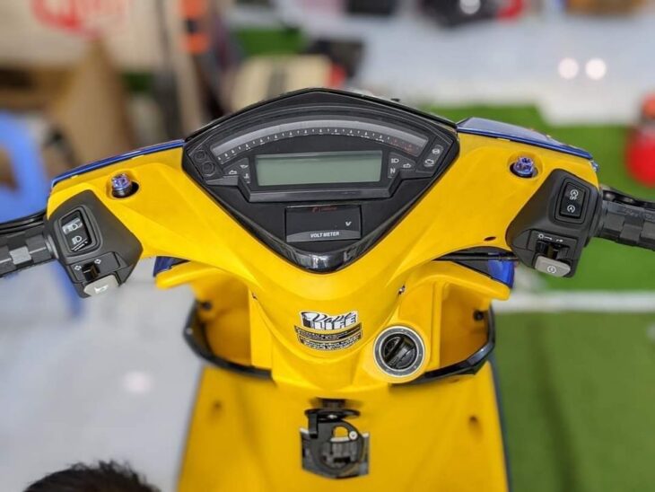 Bi Led X Light V10 Ultra kết hợp vòng 3D đổi màu i8