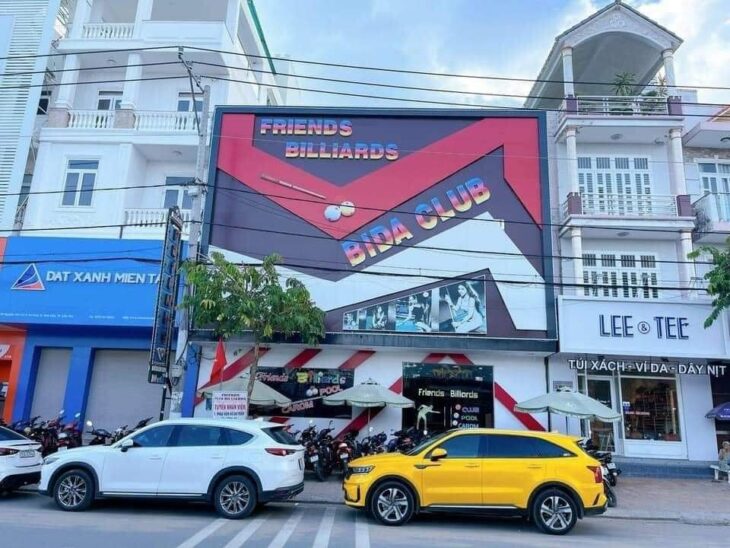 CLB FRIENDS CLUB Tuyển Nhân Viên