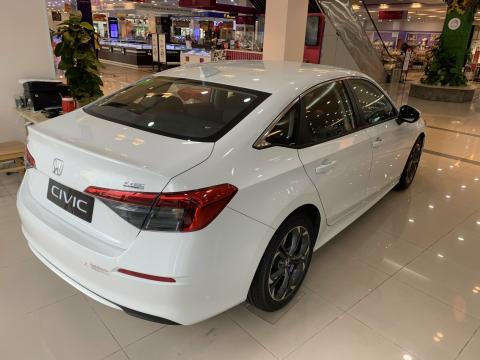 Honda Civic G có sẵn giao ngay trong dịp hè nắng nóng