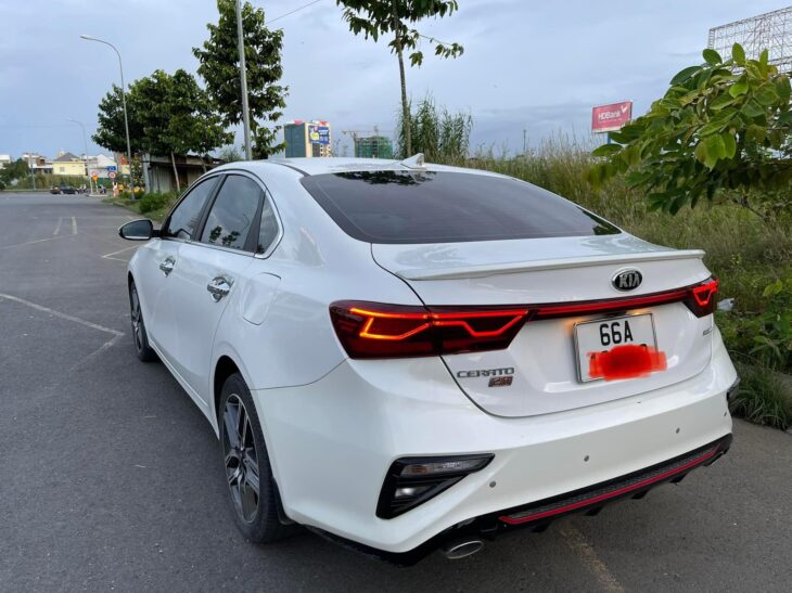Bán gấp Kiacerato 2.0 premium.