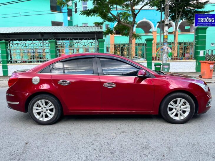 Chevrolet Cruze LT 2016 (Số sàn)