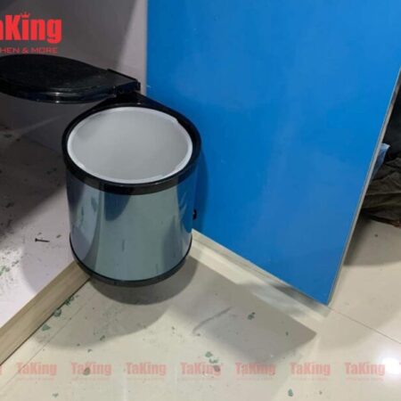 Thùng rác đơn gắn cánh hiện đại, tiện lợi TaKing