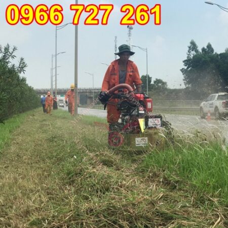 Máy cắt cỏ mâm xoay tự hành kawasaki Máy cắt cỏ mâm xoay tự hành kawasaki