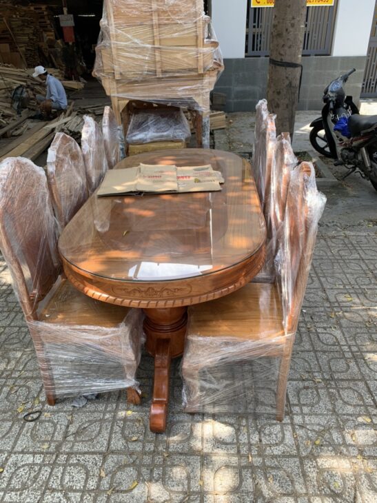 Gửi bộ bàn ghế đi Canada tại TP HCM giá rẻ, uy tín