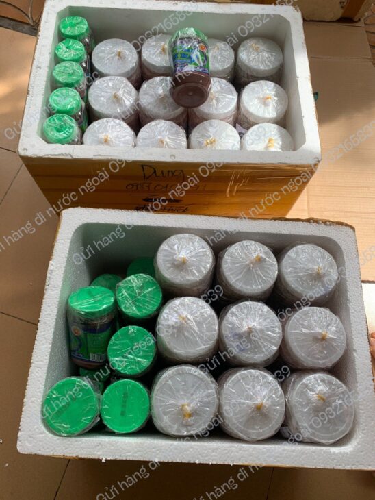 Gửi mắm đi Mỹ tại Sài Gòn