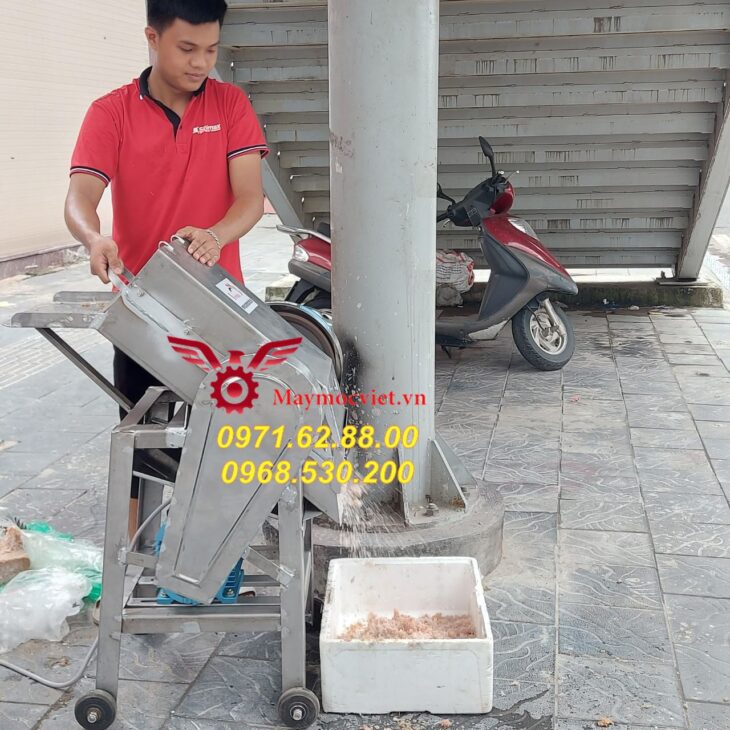 Địa chỉ cung cấp máy xay nghiền nước đá giá rẻ tại Hồ Chí Minh