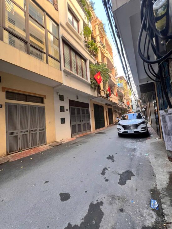 Tòa Nhà Lộng Lẫy Lô Góc Đắc Địa Tại Thanh Xuân, Tòa nhà 55m2, 7 tầng, 3 ô tô đỗ cửa, kinh doanh sầm