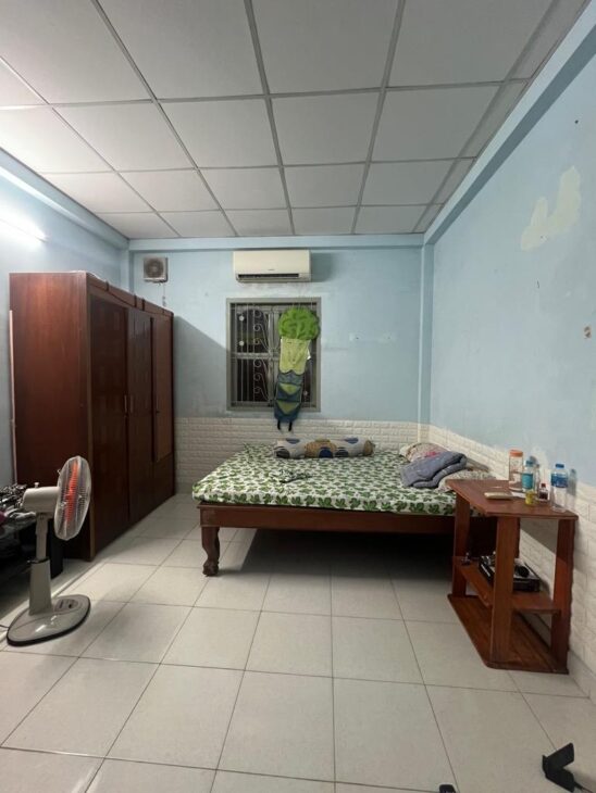 Mặt tiền hẻm 102 Âu Dương Lân 3.6×19 chỉ 9 tỷ 4