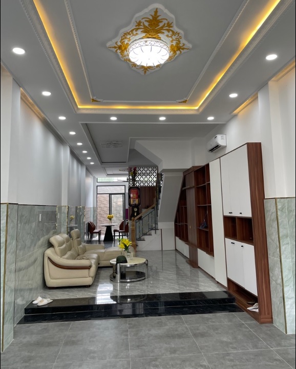 Nhà đường xe hơi tránh nhau, 1806 Huỳnh Tấn Phát, Thị Trấn Nhà Bè, 84m2, 4 tầng, chỉ 6.9 tỉ