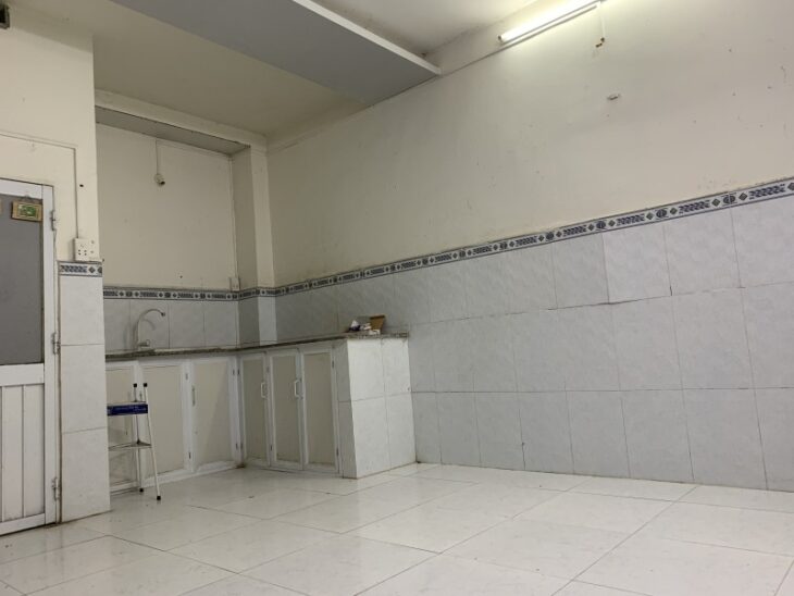 Bán nhà Mặt Tiền gần Thành Thái Quận 10, 49m2 chỉ 4.4 tỷ.