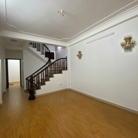 Hãy tự mình kiểm tra! căn nhà 39m2, 4 tầng tại ngõ Gia Quất Long Biên giá chỉ 6,2 tỷ