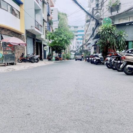 Góc 3 mặt hẻm kinh doanh Quận 10, ngang 5.7m chỉ 13.9 tỷ, vị trí cực đẹp.