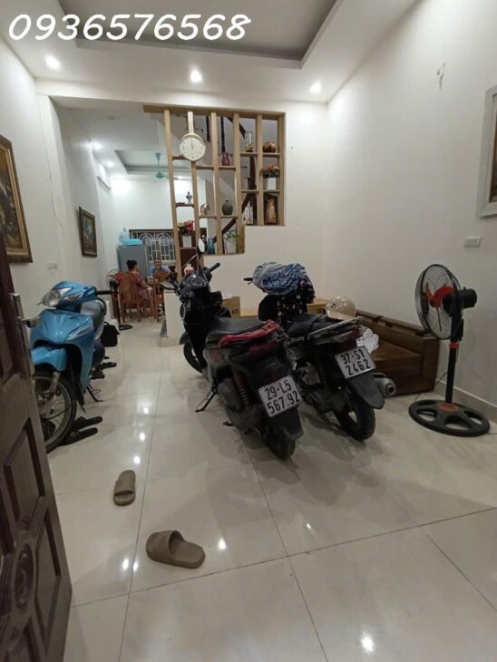 BÁN NHÀ 41M2 ÔTÔ HỘ KHẨU MỸ ĐÌNH 8.3TY