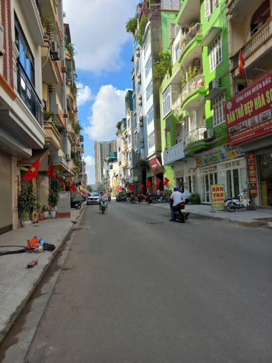 BÁN NHÀ NGUYỄN XIỂN, THANH XUÂN – PHÂN LÔ VỈA HÈ KINH DOANH – 50M 5 TẦNG – NHỈNH 17 TỶ