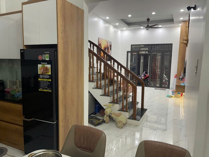 BÁN NHÀ NGUYỄN TRÃI, THANH XUÂN – PHÂN LÔ OTO TRÁNH – KINH DOANH – 55M2, 4 TẦNG – GIÁ 12.X TỶ