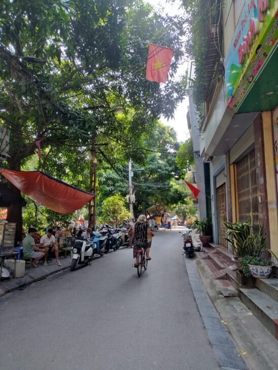 BÁN NHÀ QUAN NHÂN, THANH XUÂN – 76M2, MẶT TIỀN 6M – OTO, KINH DOANH – NHỈNH 15 TỶ