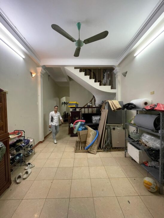 BÁN NHÀ TRIỀU KHÚC, THANH XUÂN – PHÂN LÔ OTO TRÁNH – KINH DOANH – 54M2, 4 TẦNG – GIÁ 12.99 TỶ