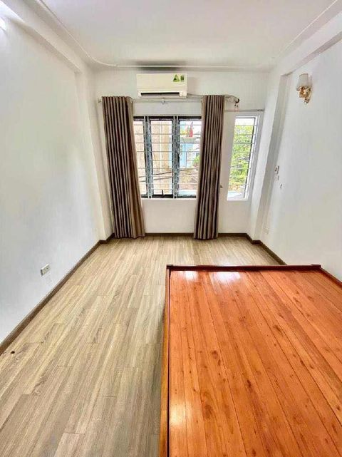 BÁN NHÀ ĐẸP QUANG TRUNG – HÀ ĐÔNG, GẦN BẾN XE YÊN NGHĨA: 32M, MT: 3.5M, 4.6 TỶ