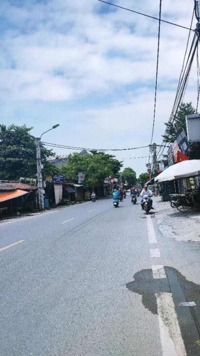 BÁN NHÀ ĐẸP QUANG TRUNG – HÀ ĐÔNG, GẦN BẾN XE YÊN NGHĨA: 32M, MT: 3.5M, 4.6 TỶ