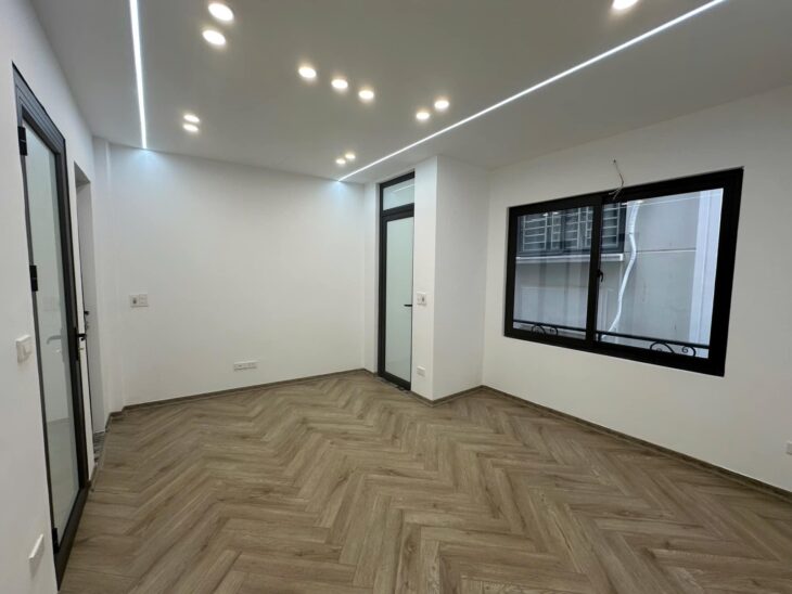 BÁN NHÀ QUAN NHÂN, THANH XUÂN – 55M2, 6 TẦNG – GẦN HỒ – OTO – NHỈNH 11 TỶ