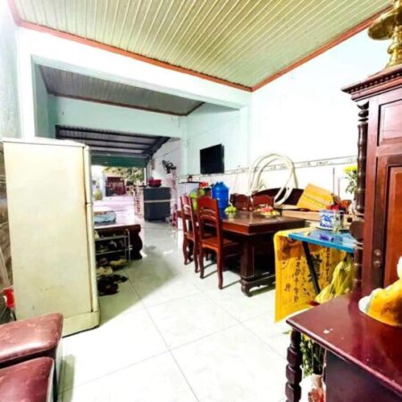 NHÀ MẶT TIỀN ĐƯỜNG NHỰA HUỲNH THỊ MÀI – GẦN CHỢ NHỎ TÂN HIỆP – VỪA Ở VỪA KINH DOANH. Chỉ 3,25 tỷ.