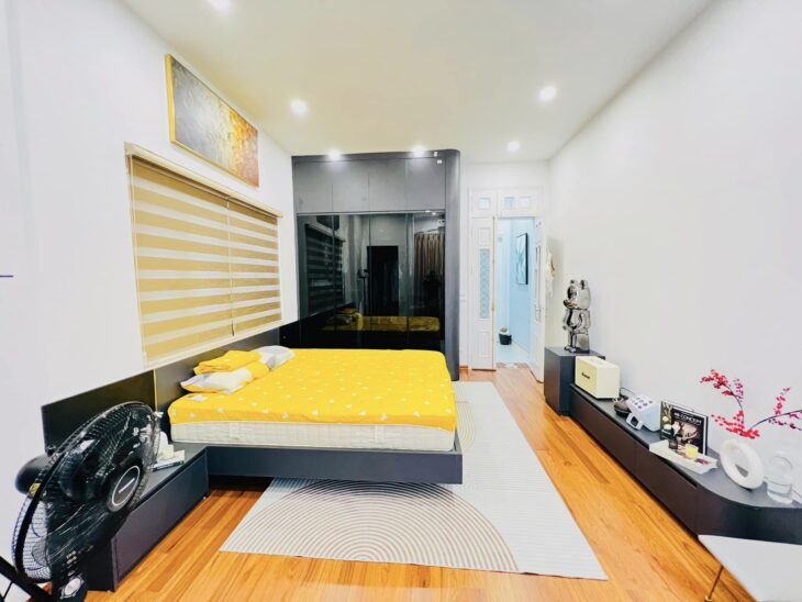 BÁN NHÀ QUAN NHÂN, THANH XUÂN – GẦN OTO TRÁNH – 45M, 5 TẦNG – LÔ GÓC – NHỈNH 9 TỶ