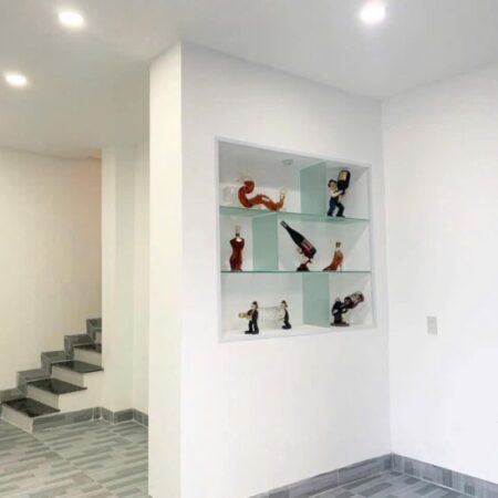 cho thuê nhà nguyên căn mặt tiền Núi Một vừa ở vừa kinh doanh (con đường lúc nào cũng đông tấp
