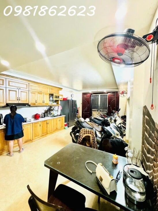 BÁN NHÀ ĐẸP HÓT 37M2 5T MT4.2 7.5TY