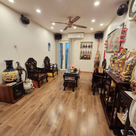 Bán căn hộ tập thế 78m2, khu tập thể In Ngân hàng, ngõ Quan Thổ 1, Tôn Đức Thắng, Hà Nội