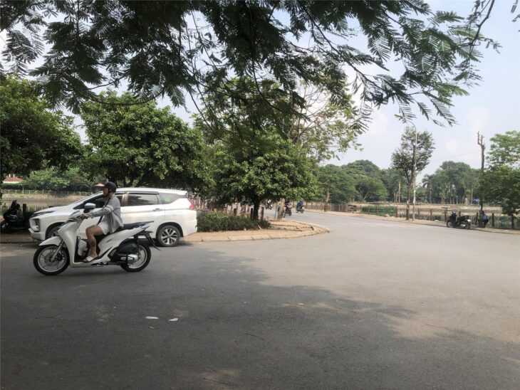 Bán ĐẤT mặt phố Chiến Thắng Hà Đông, 2 xe con tránh nhau, kinh doanh cực đỉnh 40m2, 6,2 tỷ.