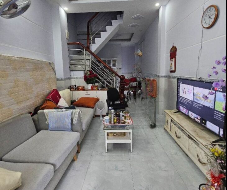 Nhà 2 mặt tiền đường 8m, Huỳnh Tấn Phát, Nhà Bè, 6.4×12, 4 tầng, sổ riêng chỉ 3.2 tỉ