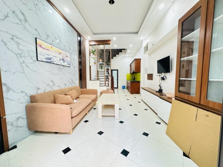 BÁN NHÀ 5 TẦNG DÂN XÂY – PHỐ LỤA, VẠN PHÚC – GẦN Ô TÔ – TIỆN ÍCH QUÁ NHIỀU