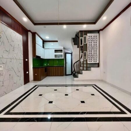 Bán nhà đẹp ở luôn Trường Chinh 32m2 x 4T, mt 3,5m, ngõ to, gần phố, 5,5 tỷ Bán nhà đẹp ở luôn Trường Chinh 32m2 x 4T, mt 3,5m, ngõ to, gần phố, 5,5 tỷ