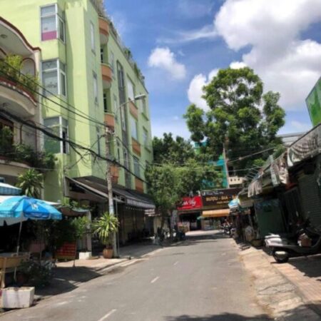 Bán nhà bên hong chợ Kiến Đức mặt tiền đường số 28A, DT 4,5x20m khu cao cấp Tên Lửa , Bình Trị Đông