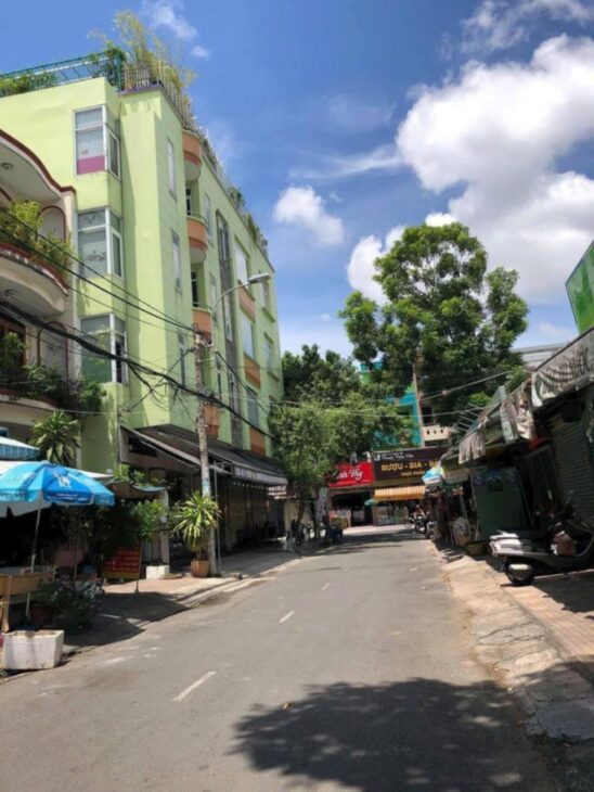 Bán nhà bên hong chợ Kiến Đức mặt tiền đường số 28A, DT 4,5x20m khu cao cấp Tên Lửa , Bình Trị Đông