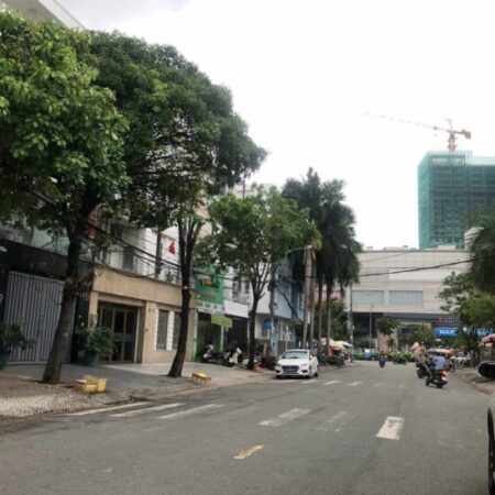 Bán toà nhà 600m2 đất 4 lầu 2 mặt tiền trước sau đường Vành Đai Trong đang kinh doanh nhà hàng khu Bán toà nhà 600m2 đất 4 lầu 2 mặt tiền trước sau đường Vành Đai Trong đang kinh doanh nhà hàng khu