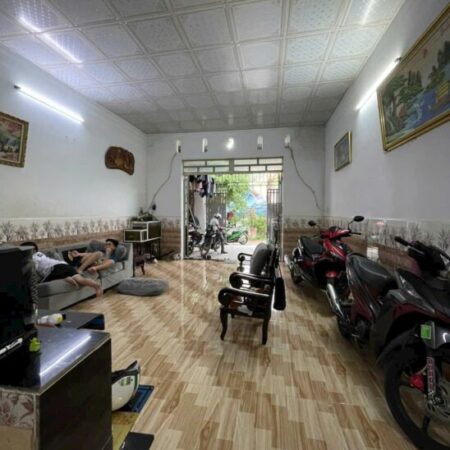 Nhà sổ hồng riêng tại Tân Uyên chỉ với 500 triệu!