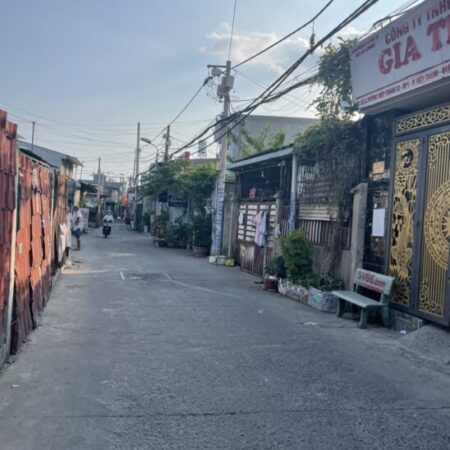 Bán đất mặt tiền Hiệp Thành 33 DT 4x23m hướng đông nam giá 4.4 tỷ, LH 0919781159