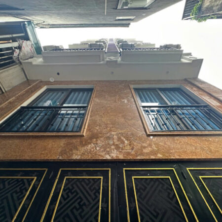 (Siêu Phẩm) Tòa Apartment 64m2 x 18P hồ Linh Quang – Cách hồ và bãi ô tô 30m. Dòng tiền 1,4 tỷ/năm.