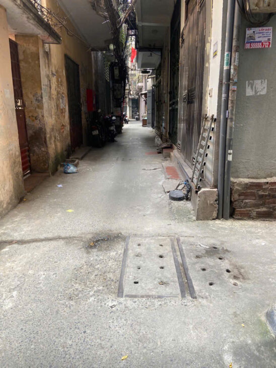 BÁN NHÀ PHÁO ĐÀI LÁNG, TRUNG TÂM ĐỐNG ĐA, BA GÁC ĐỖ CỬA, DT 33M2, GIÁ 6.85 TỈ