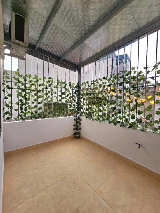 NHÀ ĐẸP LUNG LINH – 2 MẶT THOÁNG TRƯỚC SAU – 30M RA NGUYỄN TRÃI – HIẾM NHÀ BÁN- ĐẦY ĐỦ NỘI THẤT.