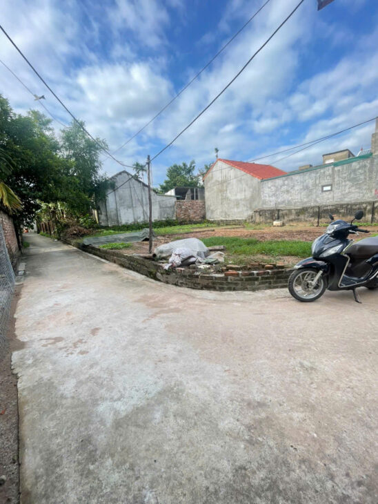 tôi bán hơn 1 tỷ- đất đường ô tô ngay bx yên nghĩa 0967594106