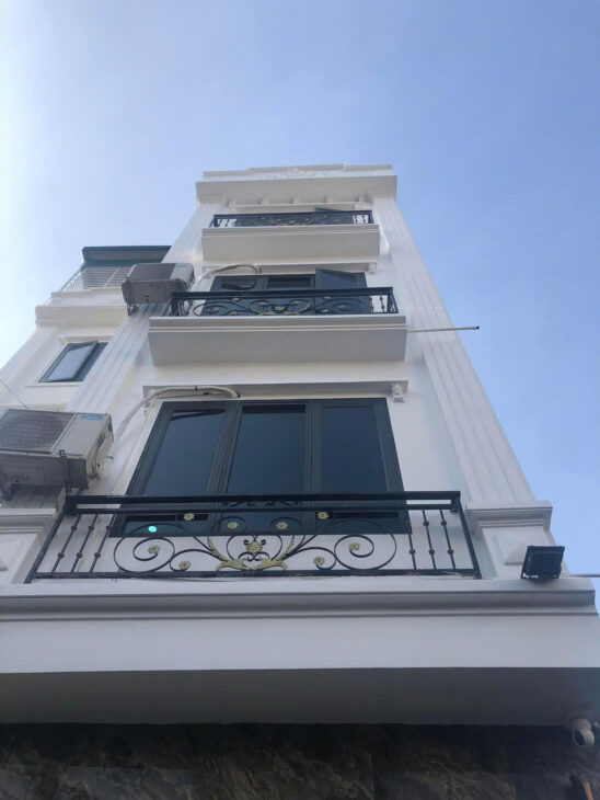 KIM CHUNG – HOÀI ĐỨC – NHÀ ĐẸP LÔ GÓC – OTO TRÁNH QUA NHÀ – KINH DOANH NHỎ – TIỀM NĂNG LỚN Liên