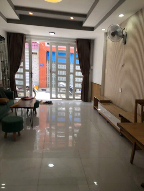HẺM XE TẢI THÔNG-TÂN BÌNH- PHẠM VĂN BẠCH-4×10(40m2)-2 TẦNG- GIÁ 3,98 TỶ
