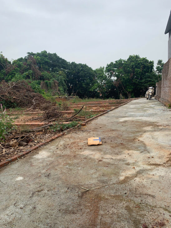 cc gửi cần bán 35,5m full giữa trung tâm thị trấn chúc sơn dát đô thị