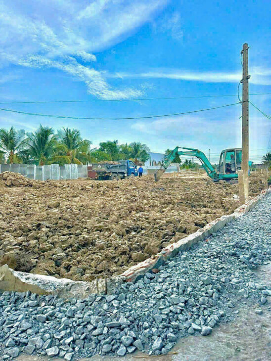 Còn 1 lô duy nhất ngang 5 dài 24 đường xe hơi vi vu Tại Bình TRinh Đông,Tân trụ, Long An