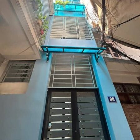Bán nhà Đống Đa giá 8.80 tỷ, diện tích 47.3m2, 4 tầng, mặt tiền 4.7m