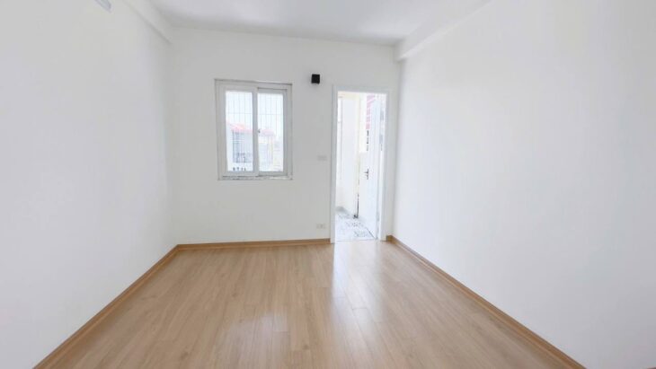 Bán nhà Khương Đình giá 6.95 tỷ, diện tích 32m2, 5 tầng, mặt tiền 3.8m Bán nhà Khương Đình giá 6.95 tỷ, diện tích 32m2, 5 tầng, mặt tiền 3.8m